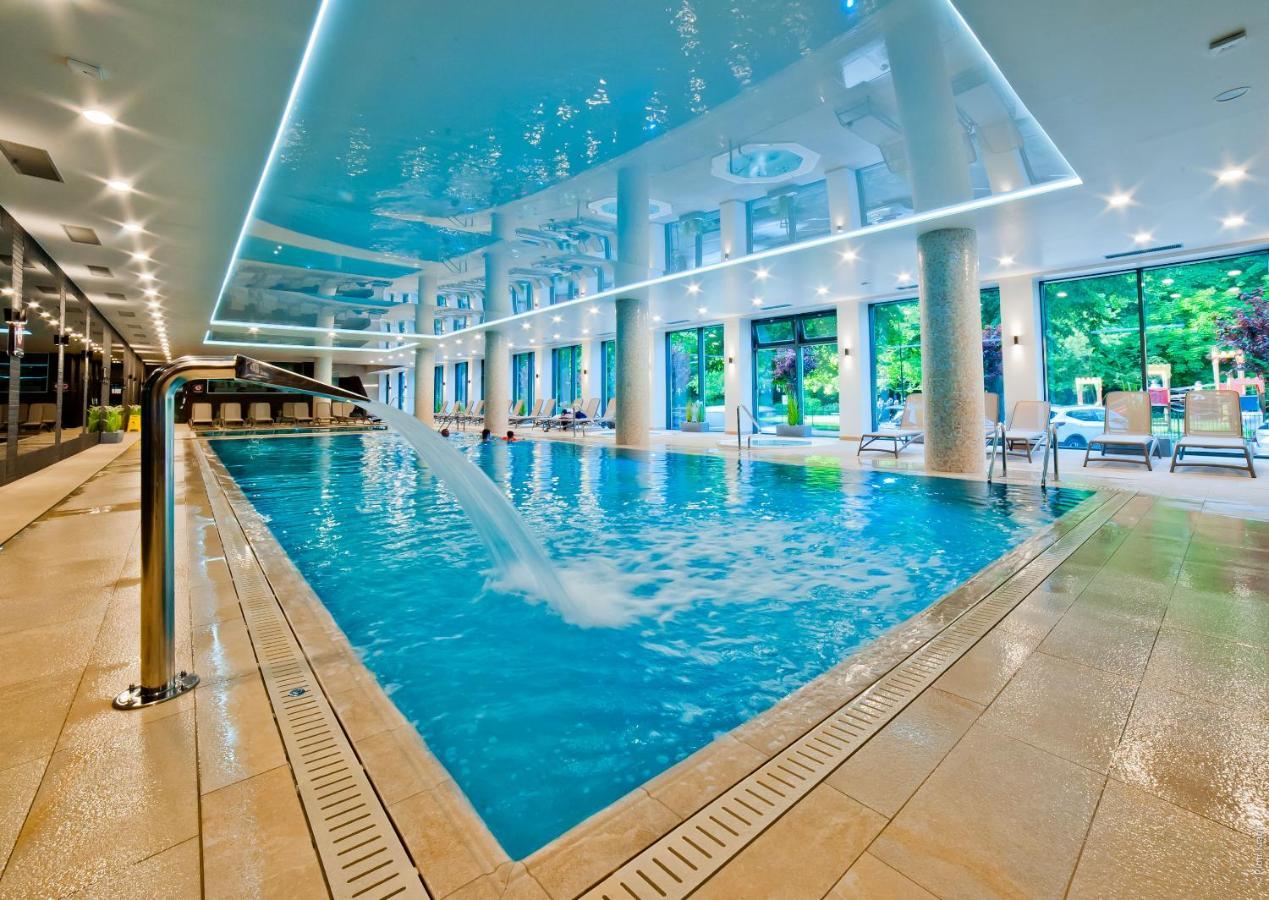 Porty B103 Nadmorskie Tarasy Pool Sauna Parking Kolobrzeg Exterior photo