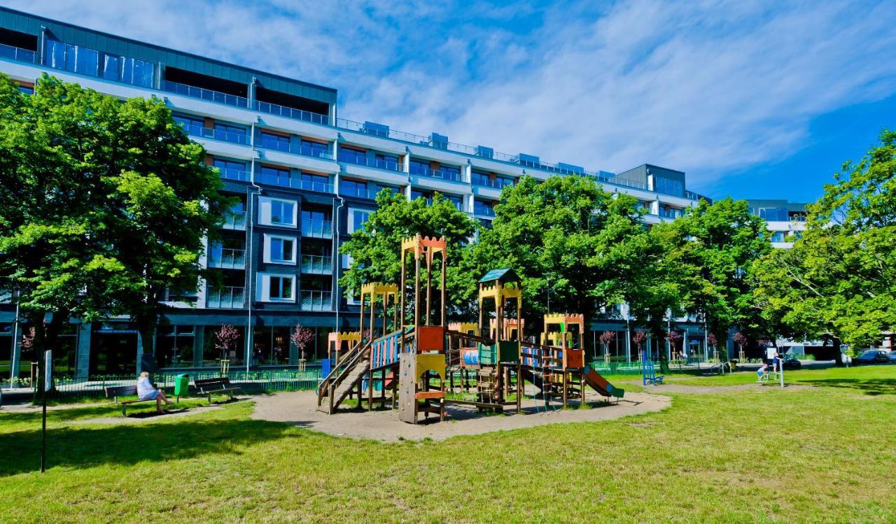 Porty B103 Nadmorskie Tarasy Pool Sauna Parking Kolobrzeg Exterior photo