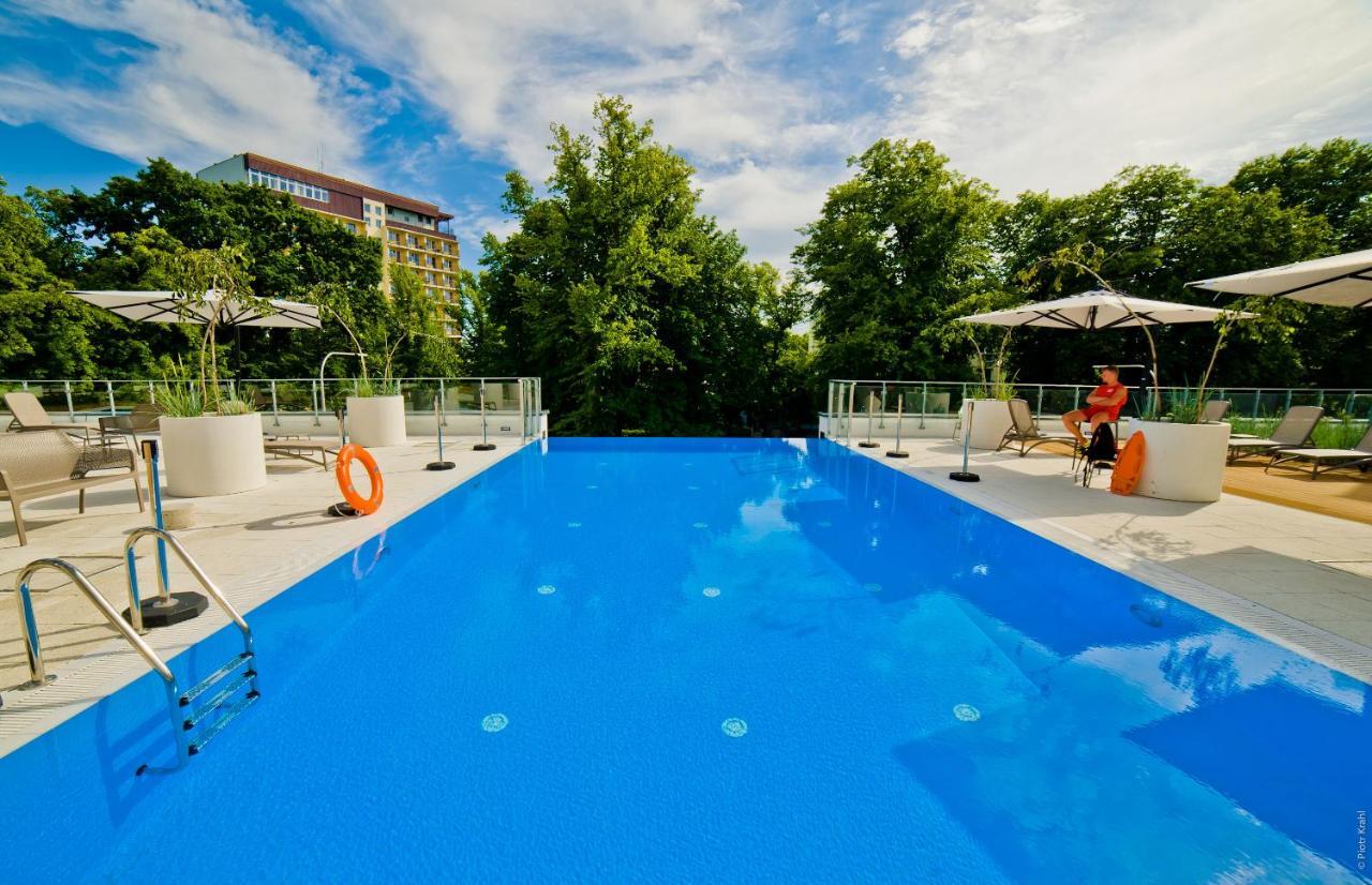Porty B103 Nadmorskie Tarasy Pool Sauna Parking Kolobrzeg Exterior photo